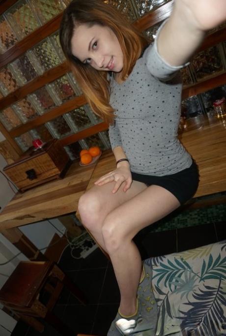 Akşemsettin Çevresinde VIP Model Aylin ile Özel Randevu